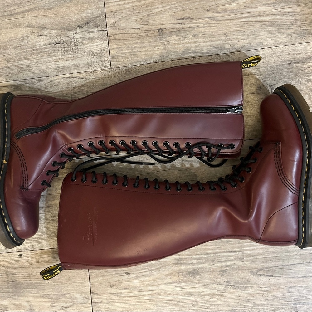 Dr Doc Martens Womens Size 5 Oxblood Red Leather Calf 20 Eyelet Boots - Picture 8 of 12